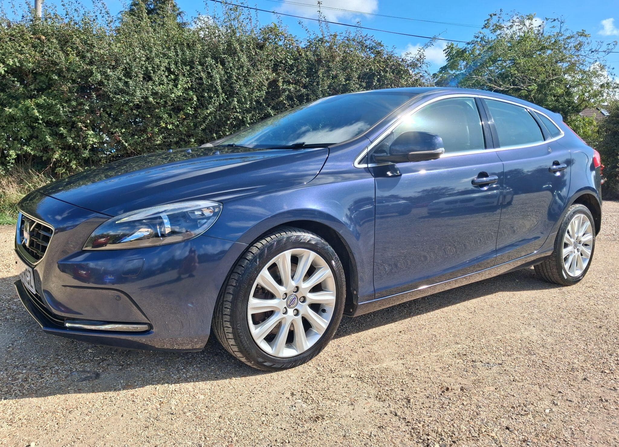 Volvo V40
